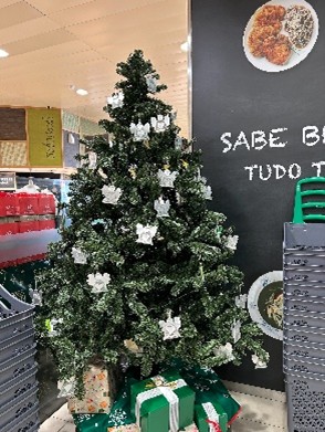 Árvore de Natal no Pingo Doce